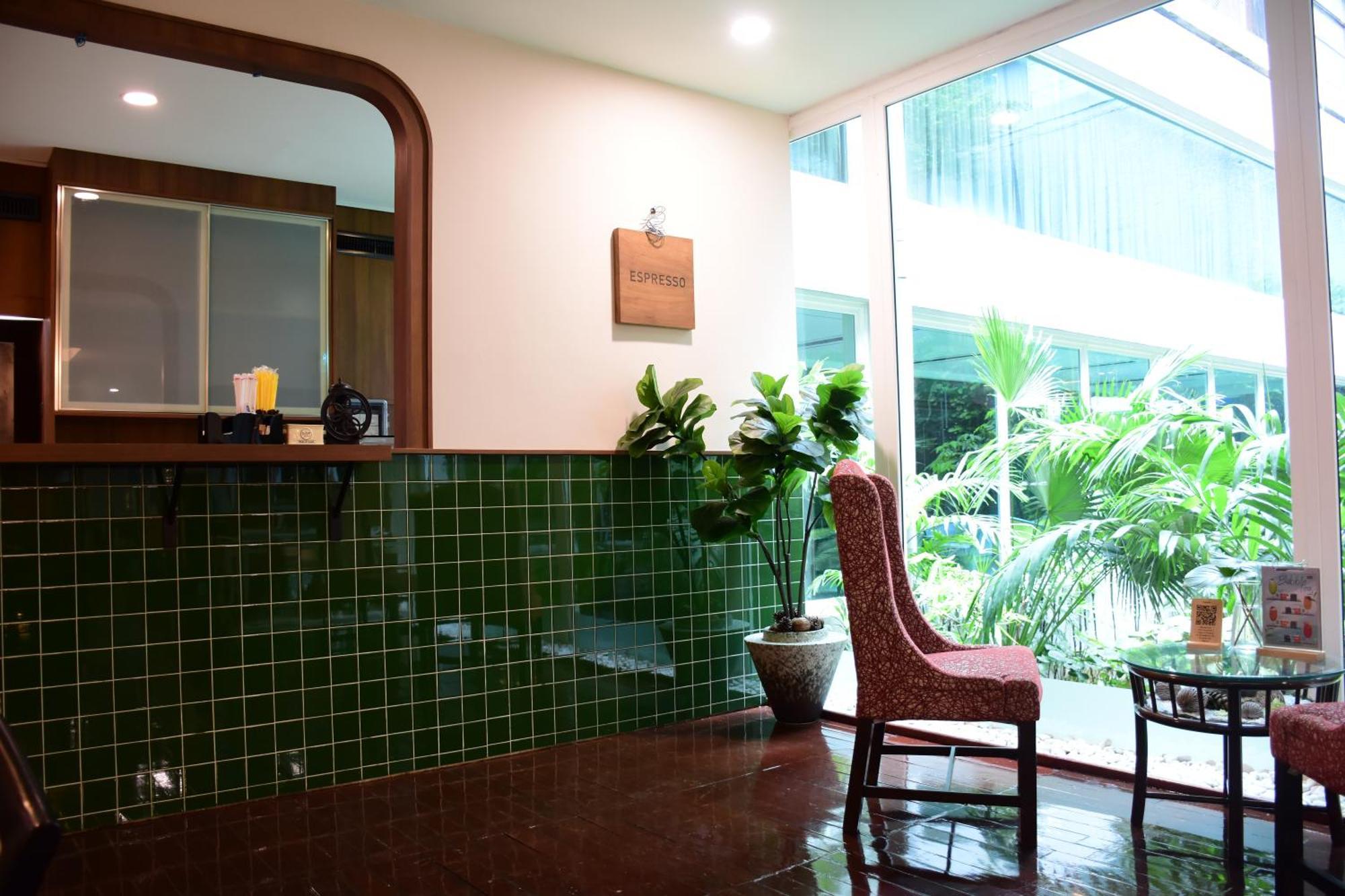 Hotel Ambassador - Sha Extra Bangkok